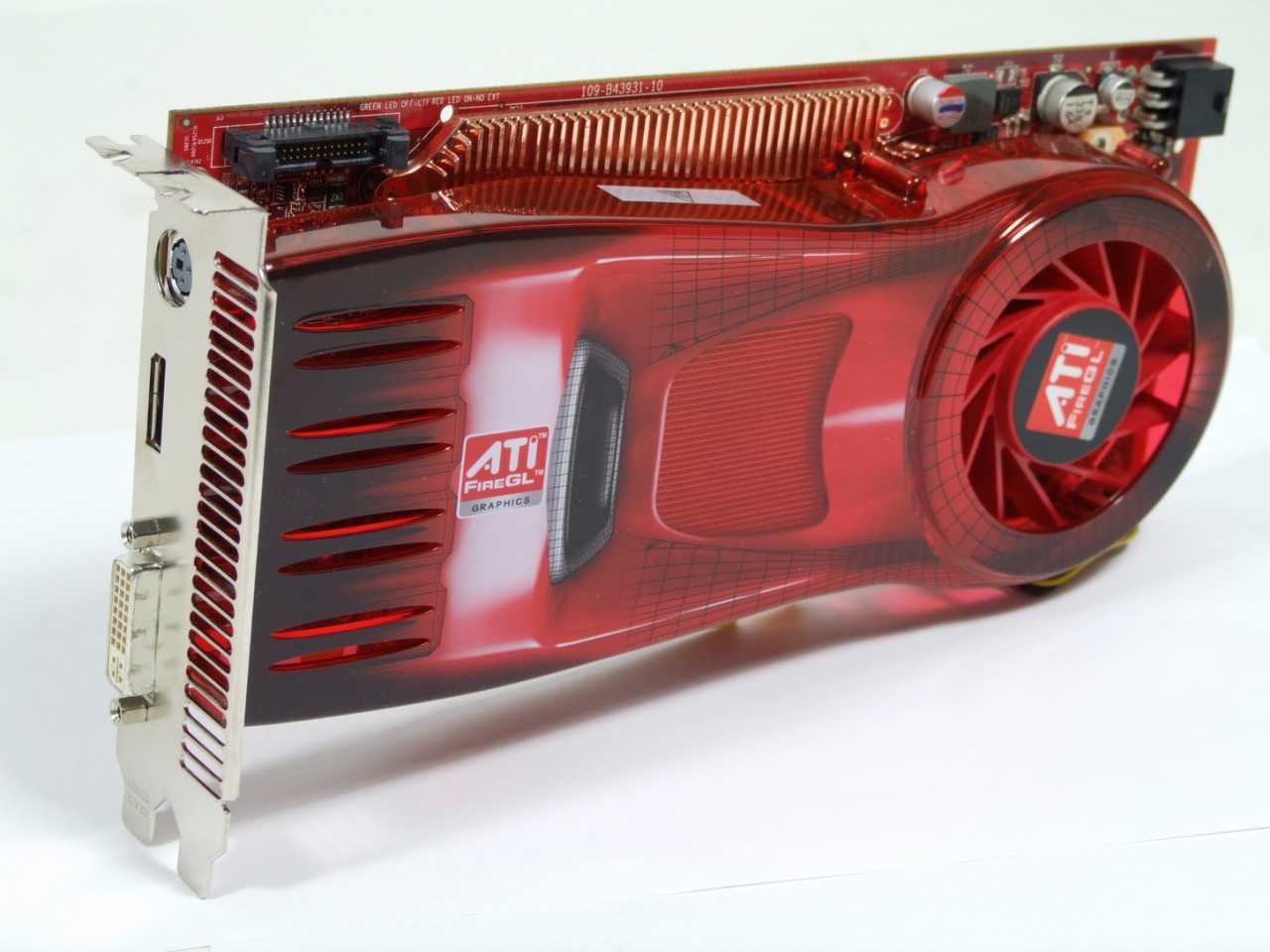 Preview: ATI FireGL V7700 512MB PCIe